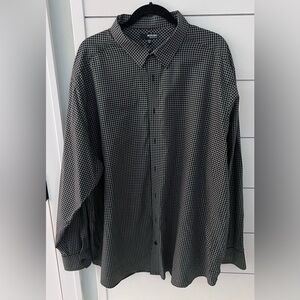Men's Black and White Gingham Checkered Shirt